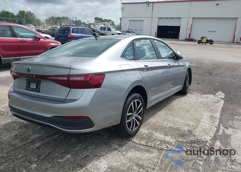 2025 Volkswagen Jetta 1.5T Se z USA, uszkodzony, nr VIN 3VW7X7BU5SM017151